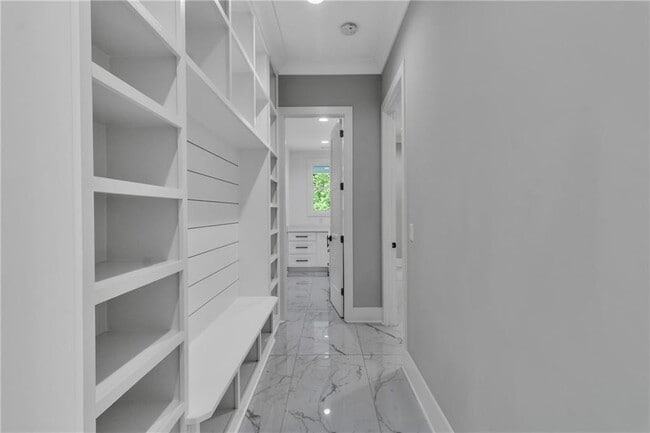 Building Photo - 3671 Hamilton Mill Rd