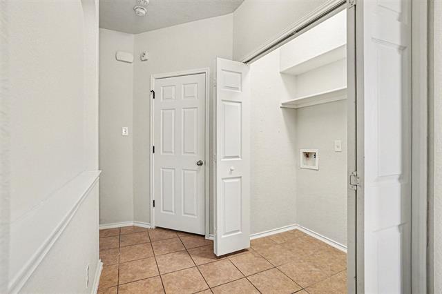 Building Photo - 175 Katherine Way