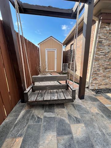 Building Photo - 10808 Emerald Park Ln