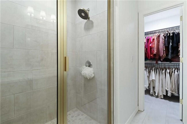 Building Photo - 3000 SW Wentworth Ave