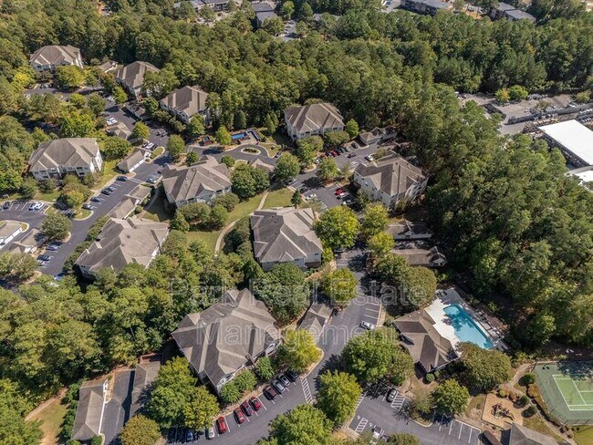 Building Photo - 511 Ives Ct