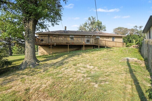 Building Photo - 6767 Military Ave