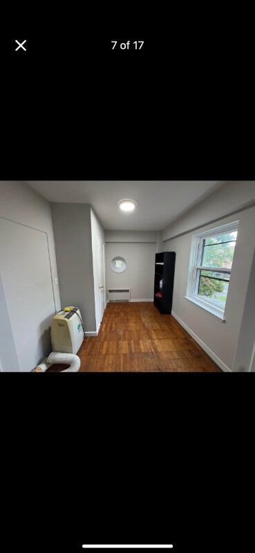 Building Photo - 232 Farmington Ave