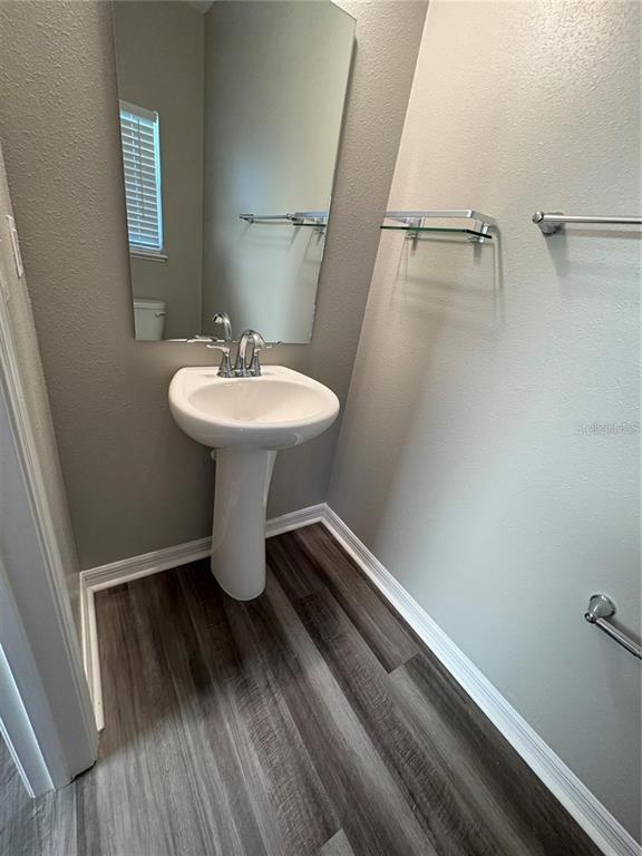 Building Photo - 4517 Reisswood Lp