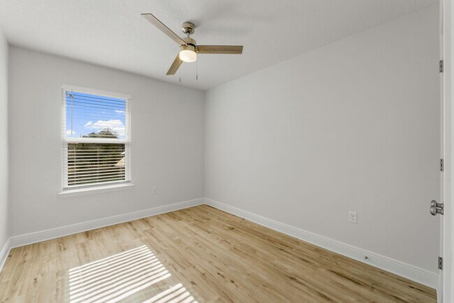 Building Photo - 45 Sandhill Pines Dr
