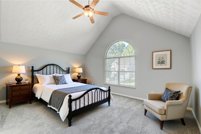 Building Photo - Gorgeous 3-Bedroom Home with Extra Flex Space!