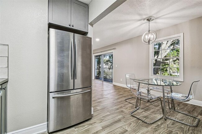 Building Photo - 13691 Orange Sunset Dr