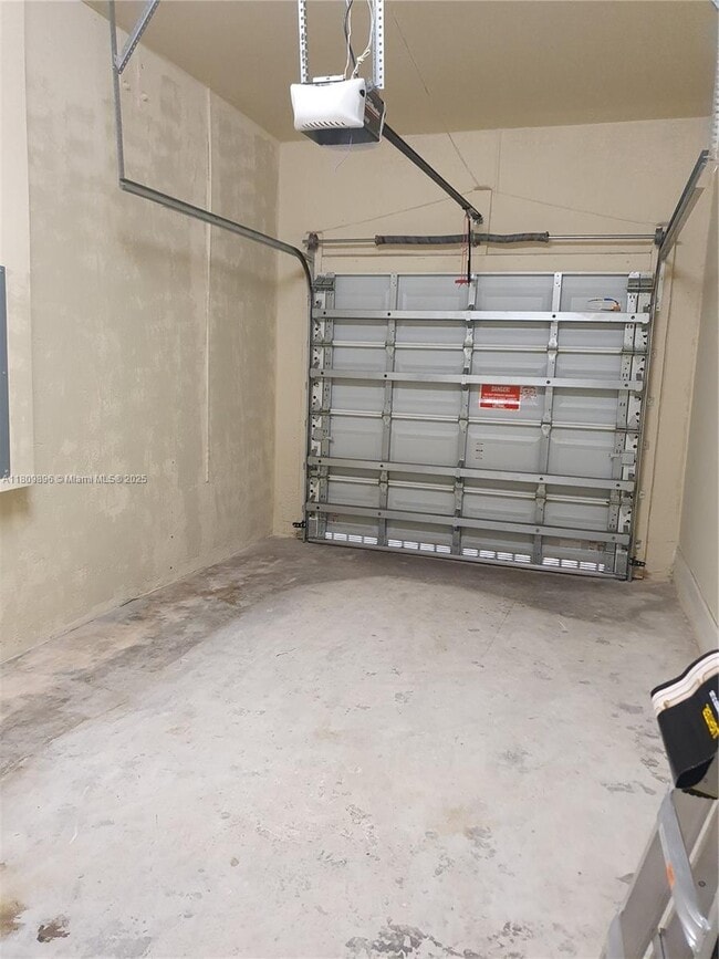 Building Photo - 9171 SW 169th Pl