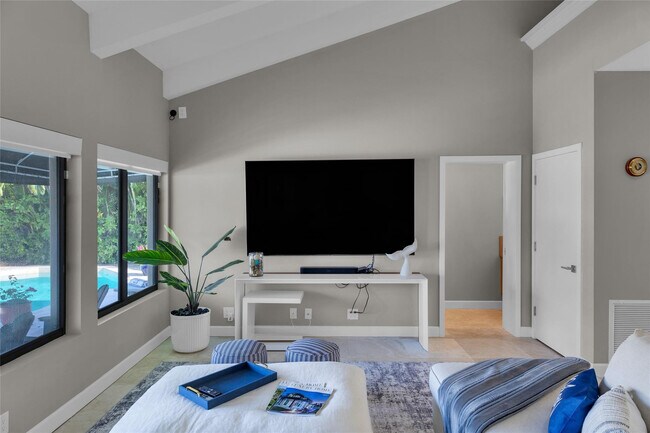 Building Photo - 616 Riviera Isle Dr