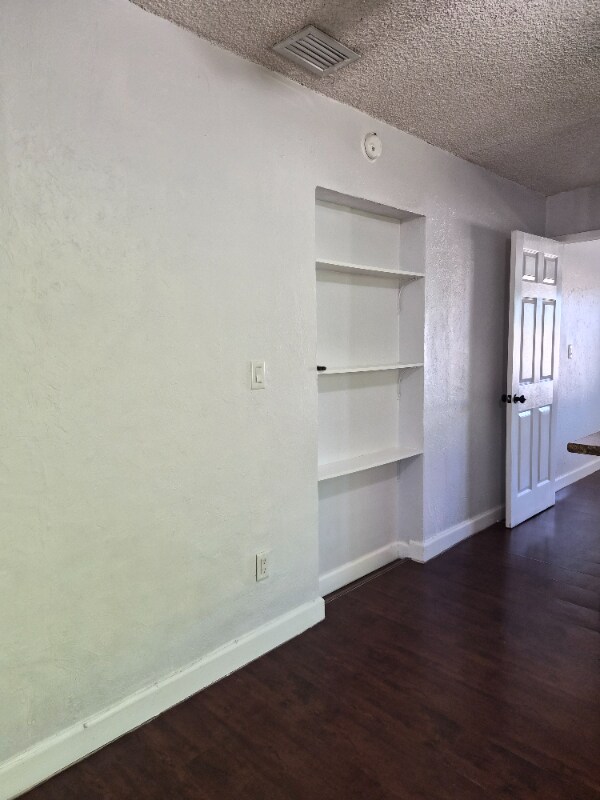 Building Photo - 1715 SW 67th Ct