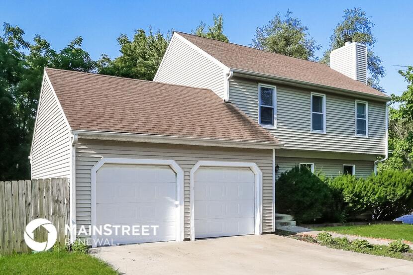 Building Photo - 11847 W 99th Terrace