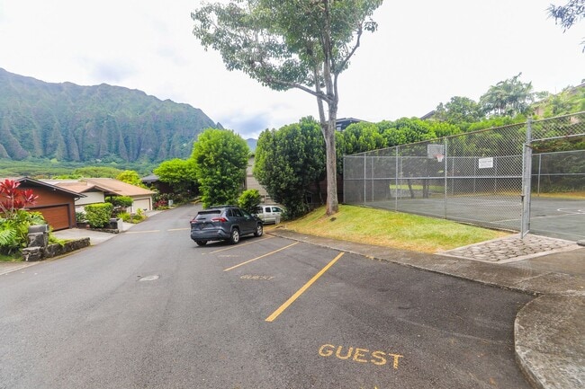 Building Photo - Kaneohe Woods – 3BR/2.5BA home with Mounta...