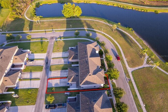 Building Photo - 4806 Riverwalk Dr