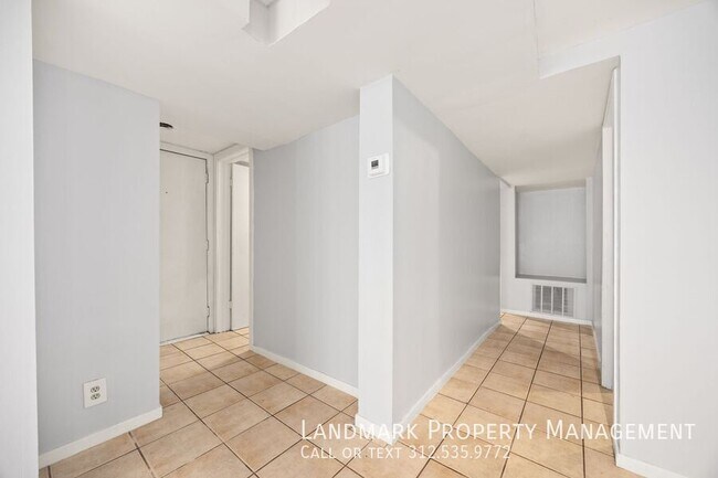 Building Photo - 4614 N Central Park Ave