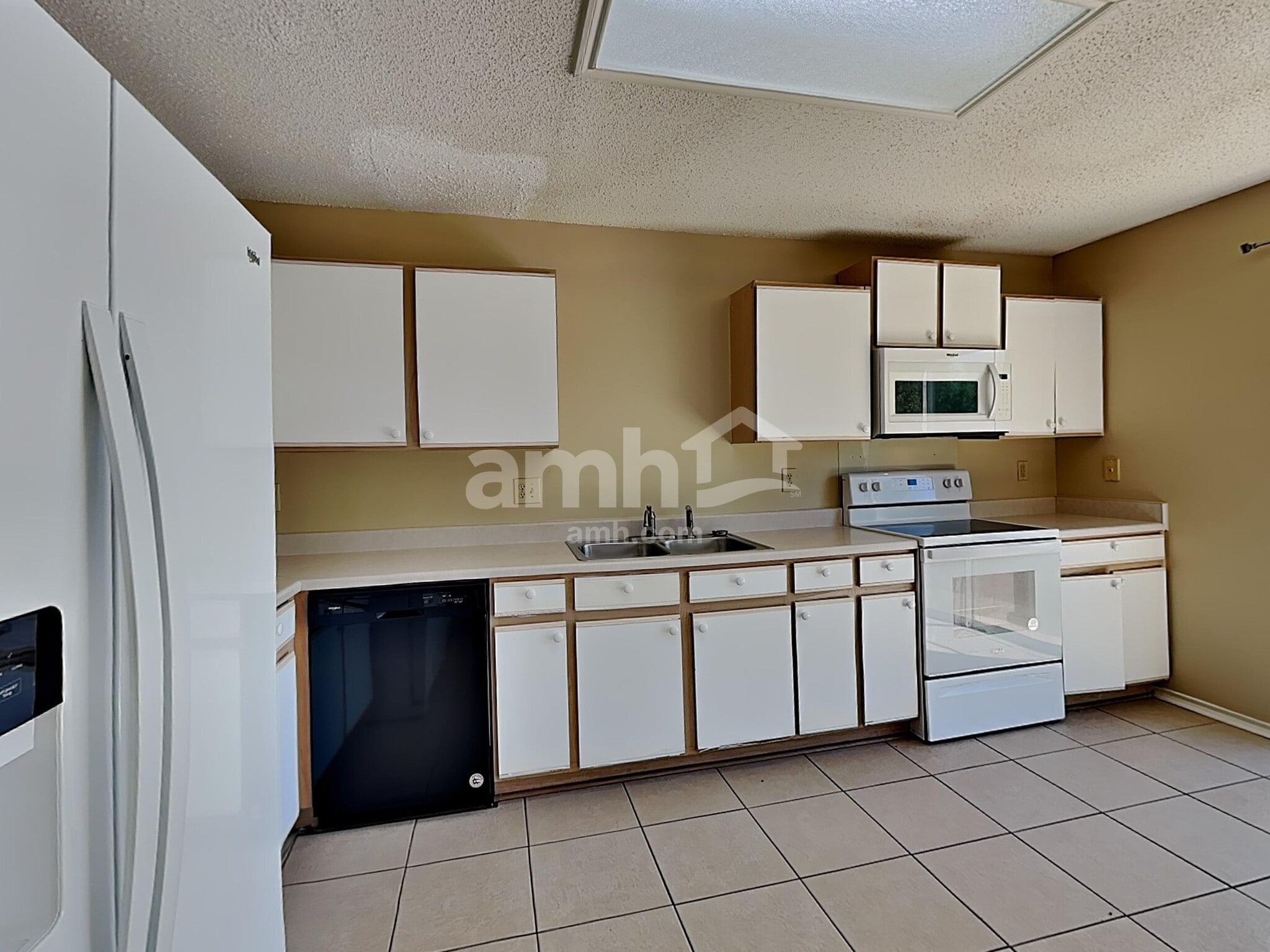 Building Photo - 7119 Rock Blf