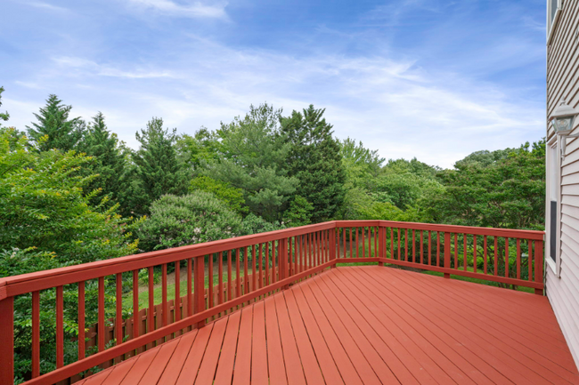 Building Photo - 7073 Kings Manor Dr