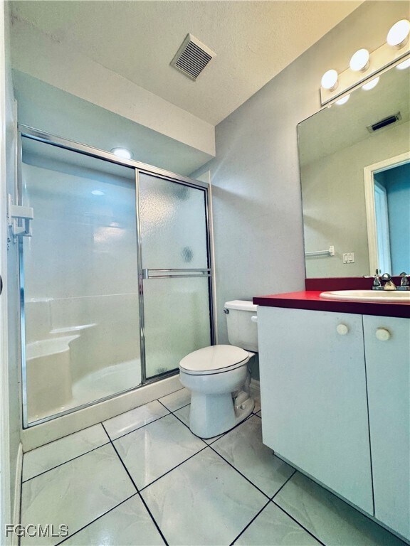 Building Photo - 1320 SE 6th Ave