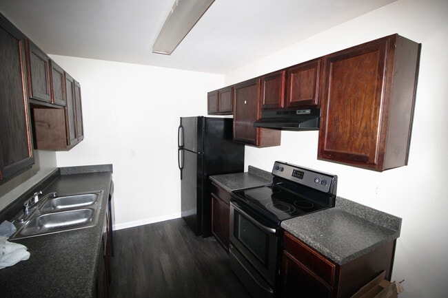 Building Photo - 4900 Pecan St