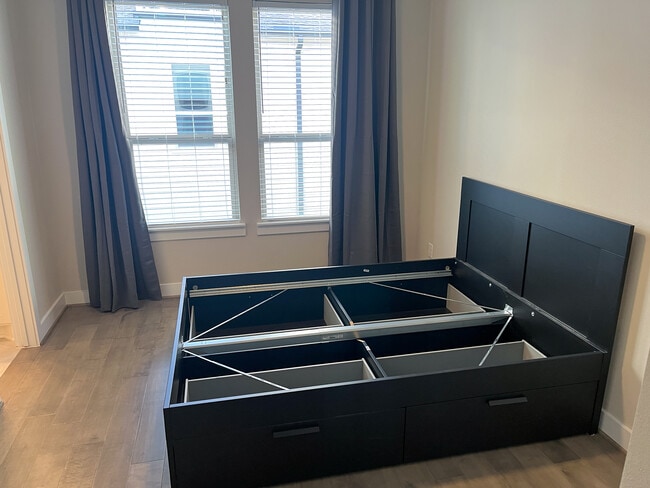 Building Photo - 2643 Fountain Key Blvd