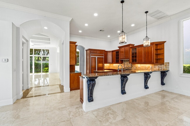 Building Photo - 17550 Circle Pond Ct