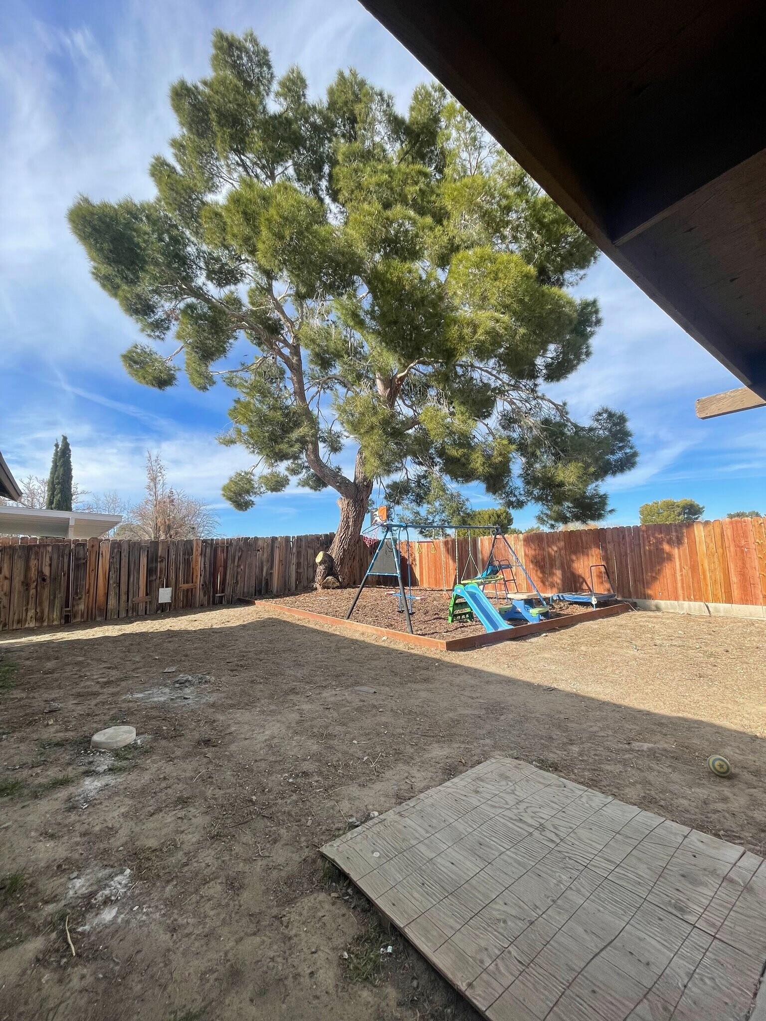 Building Photo - 3019 Brentwood Ave