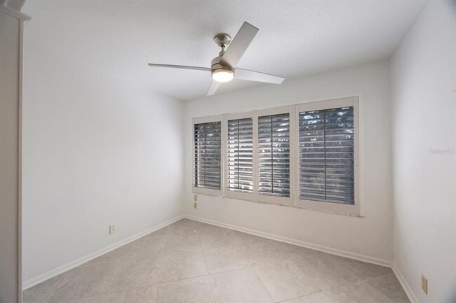 Building Photo - 3078 Eastland Blvd