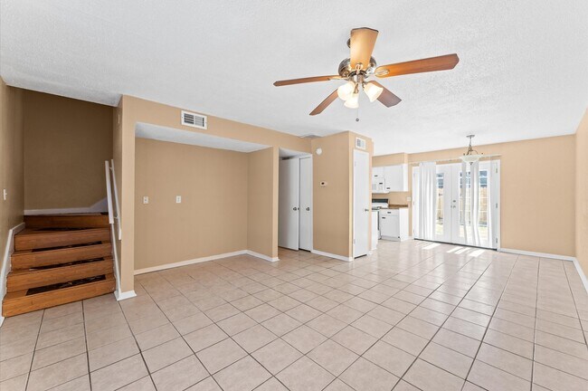Building Photo - 1530 Eagle Lake Rd