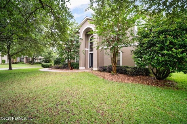Building Photo - 7813 Mt Ranier Dr