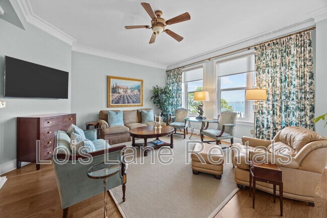 Building Photo - 2 Wharfside St