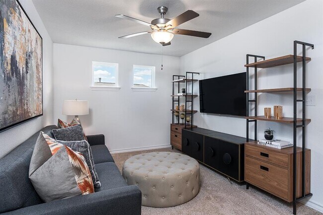 Building Photo - 308 Stinchcomb Rd