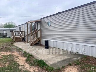 Building Photo - 6403 Bentwood Ln