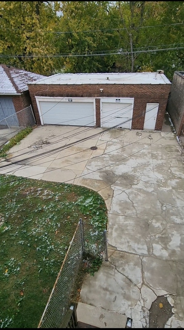 Building Photo - 7835 S Saginaw Ave