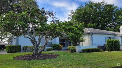 Building Photo - Annual unfurnished  renovated 2/2 villa in...