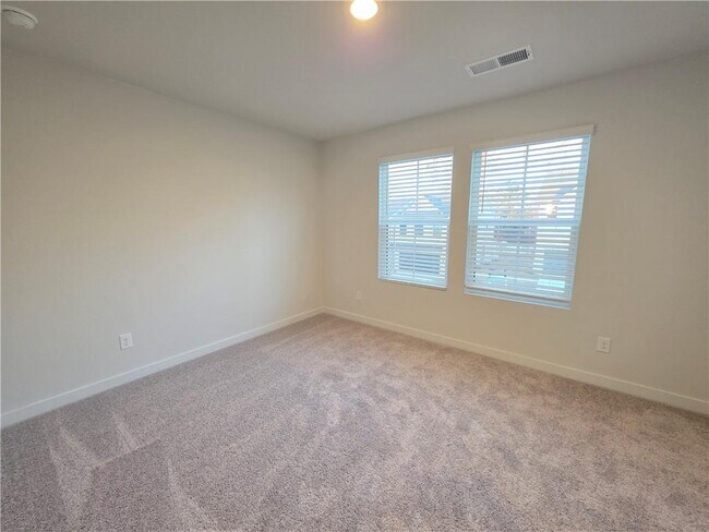 Building Photo - 1712 Harper Lily Ln