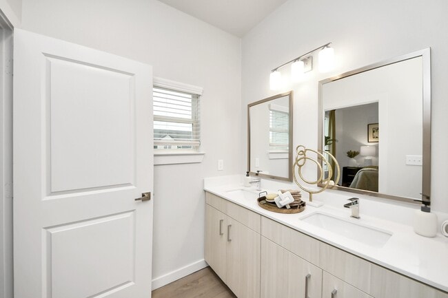 Building Photo - 22018 Lesley Grv Ln