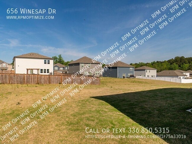 Building Photo - 656 Winesap Dr