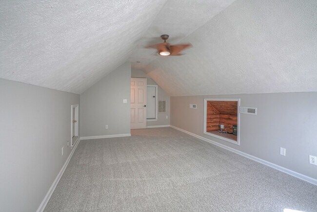 Building Photo - 2006 Adonis Dr