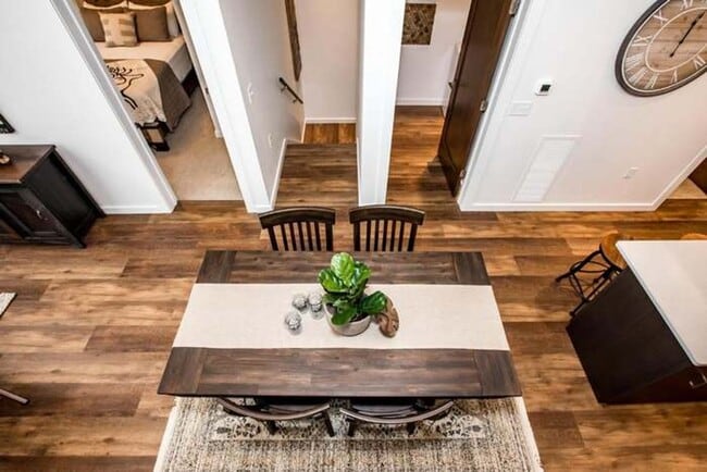 Building Photo - Whitefish Townhome w/ Clubhouse amenities