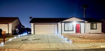 Building Photo - 429 Longtree Ave