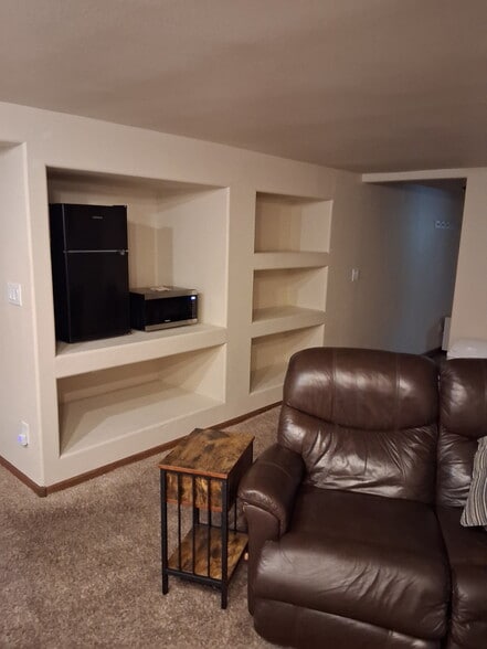 Building Photo - 145 Indiana St