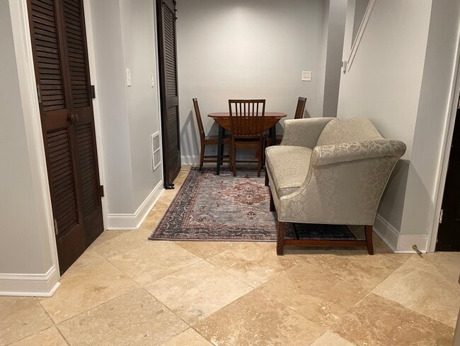 living room - 1836 Varnum St NE