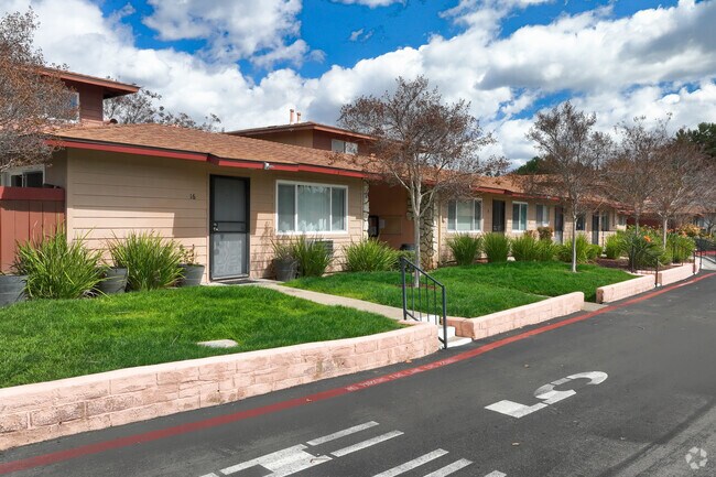 9739 Winter Gardens Blvd - Winter Gardens Terrace