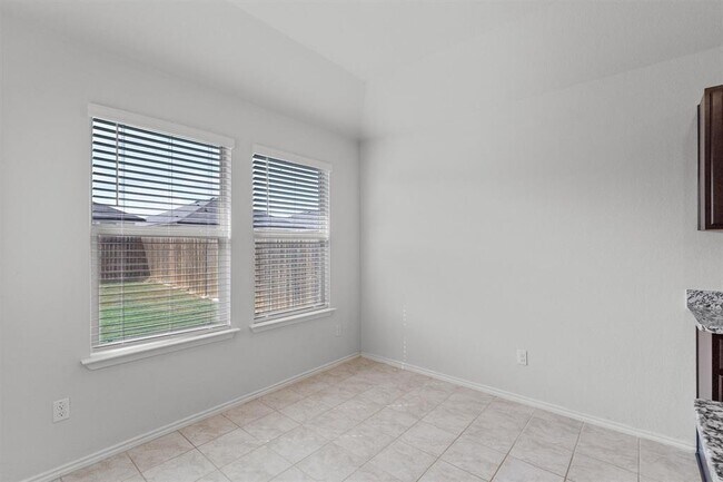 Building Photo - 108 Ragnar Dr