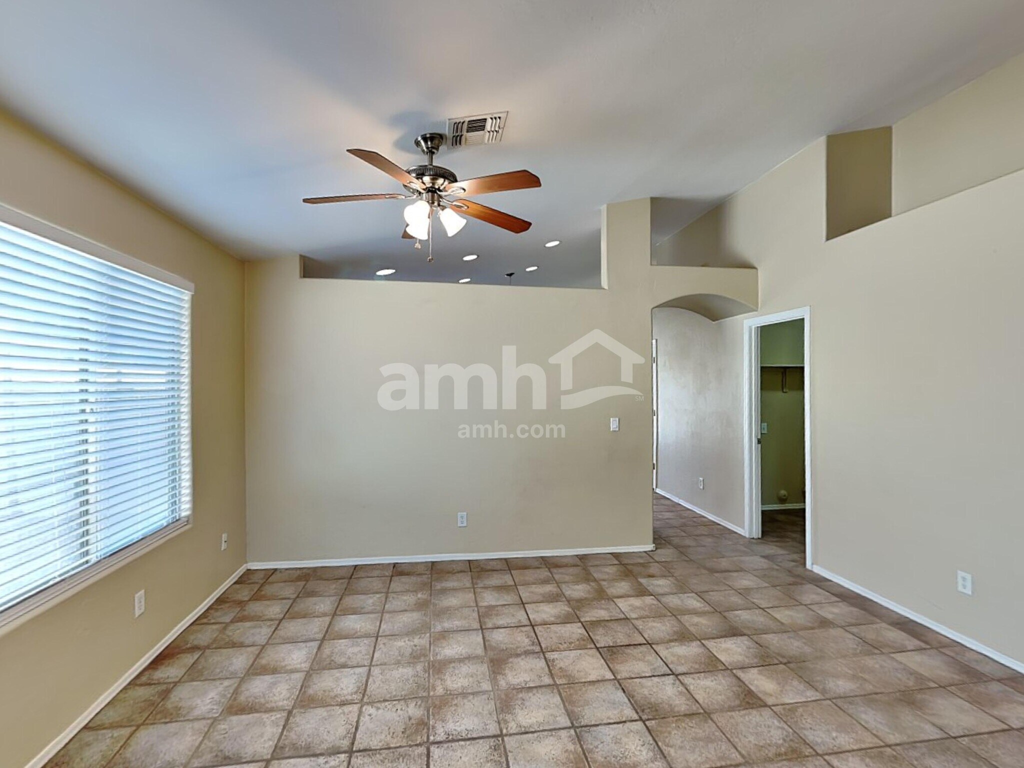 Building Photo - 3705 W Fitzwater Ct