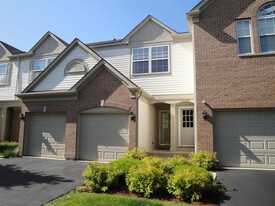 Building Photo - 2807 Stonewater Dr