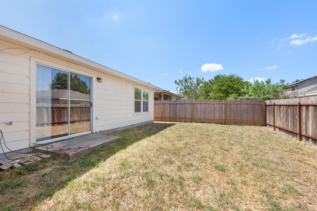 Building Photo - 7400 Cayenne Ln