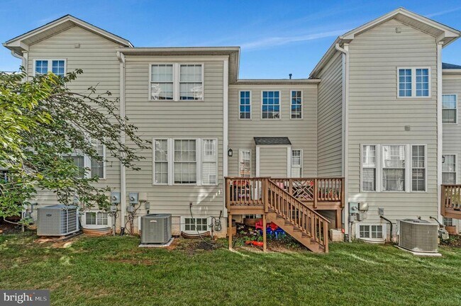 Building Photo - 20377 Cottswold Terrace