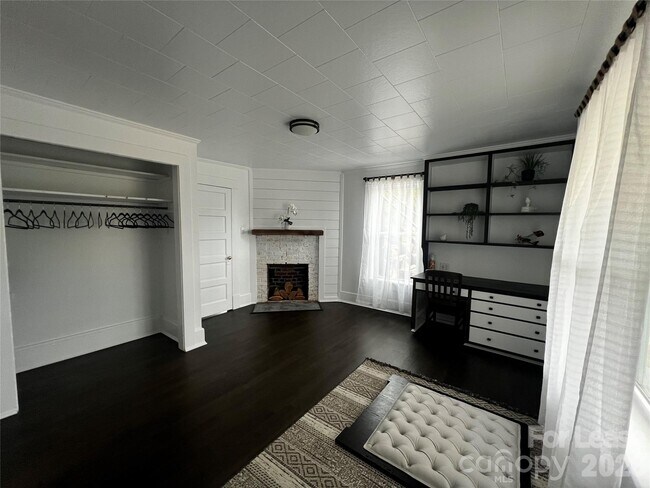 Building Photo - 5440 US-601