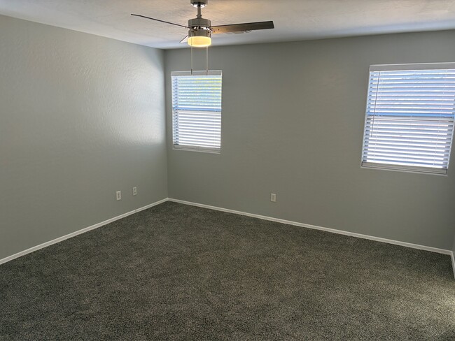 Building Photo - 2300 E 37th Ave