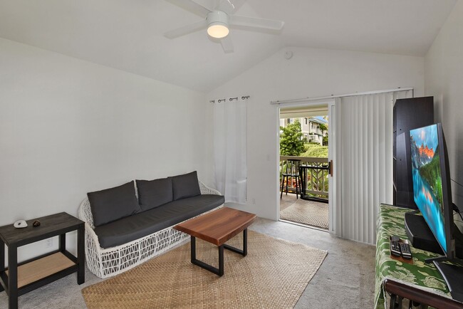 Building Photo - Fully Furnished 2-Bed/2-Bath Condo in Alii Lani